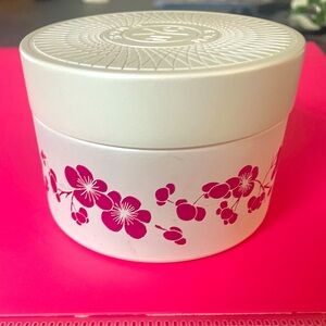 Bond No. 9 Chinatown Cream Container